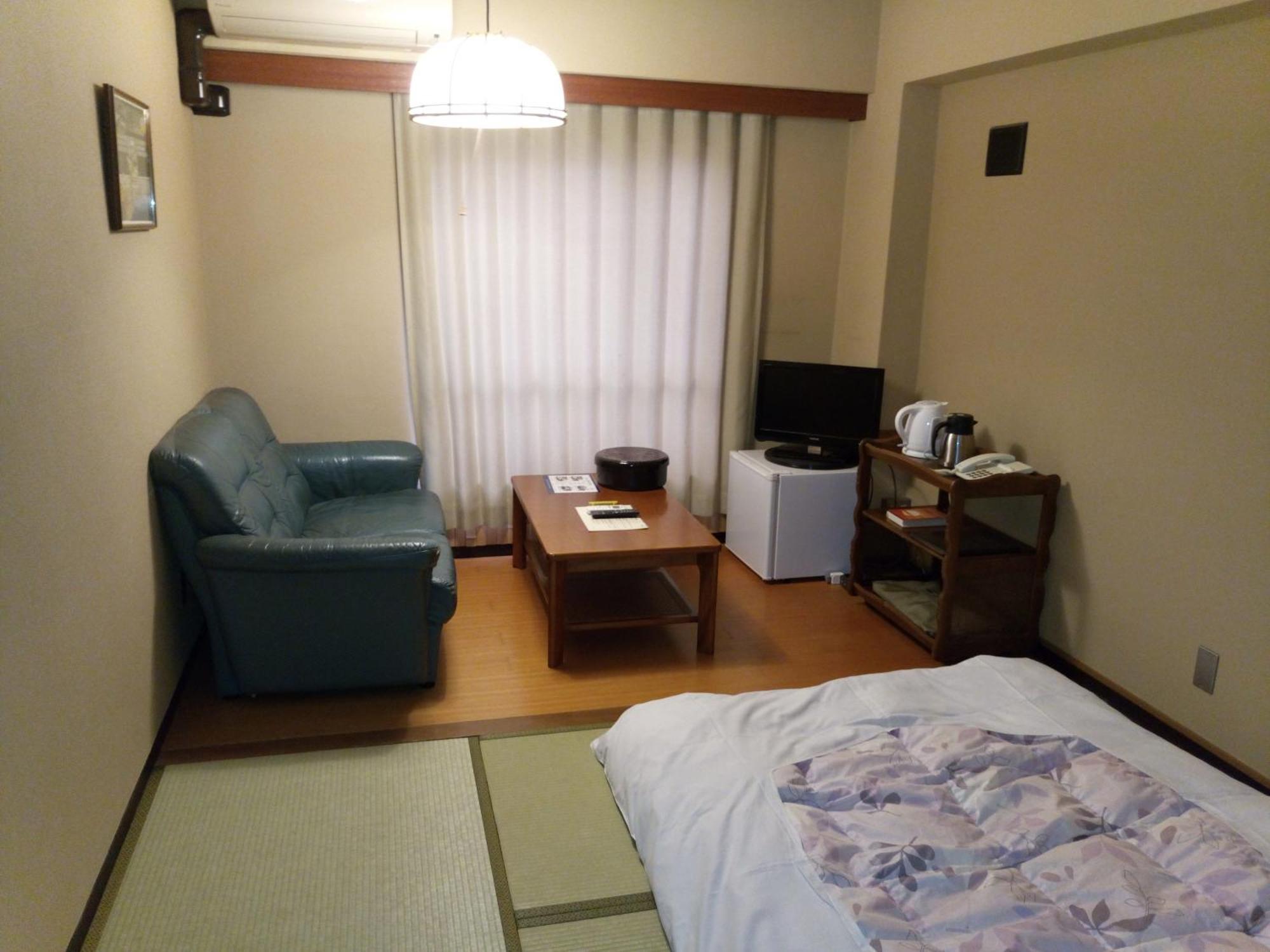 Economy Single Room