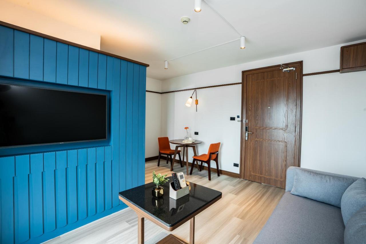 Suite with Balcony,1007245636:JPEG