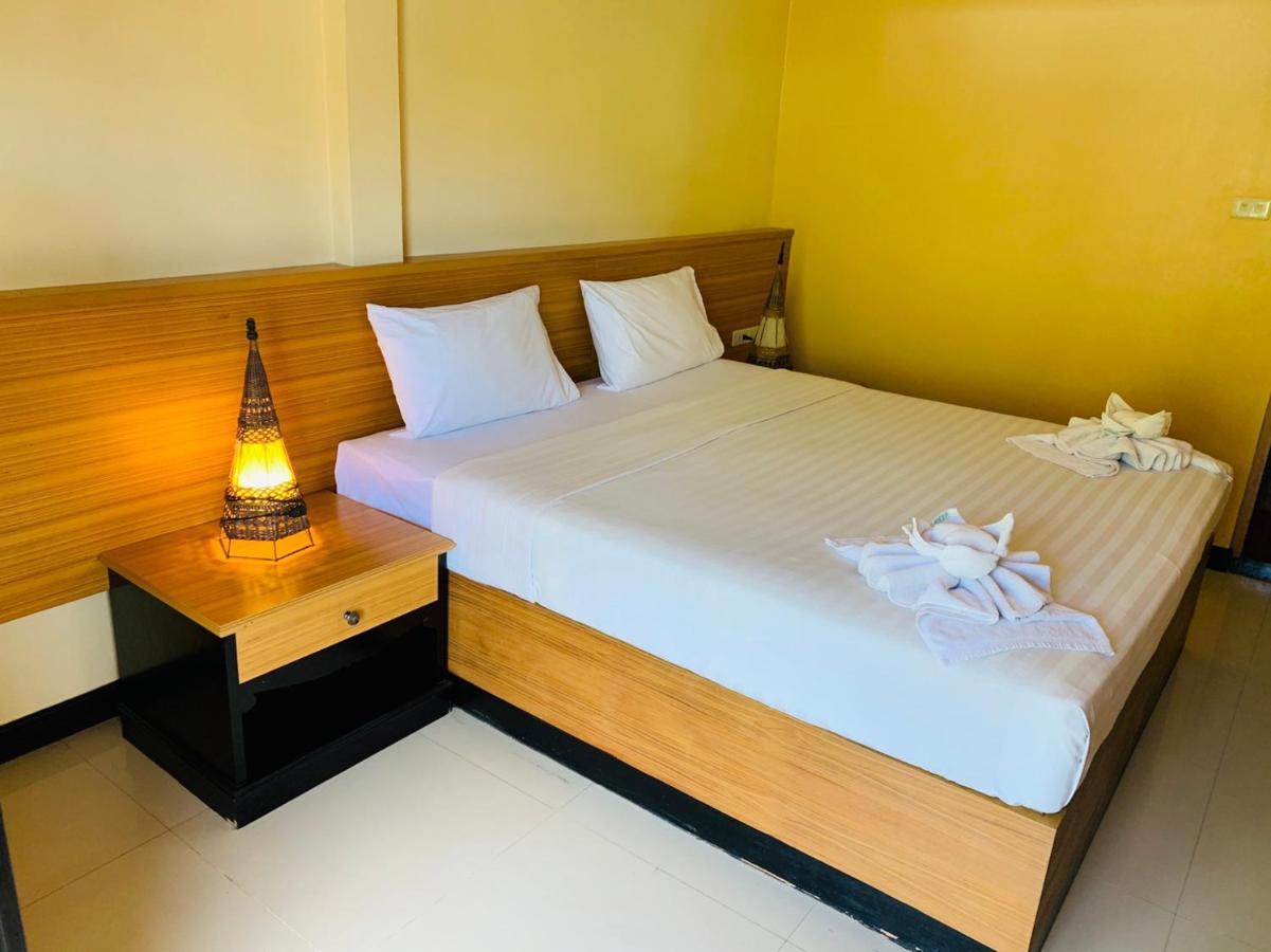 Standard Double Room,1208881825:JPEG