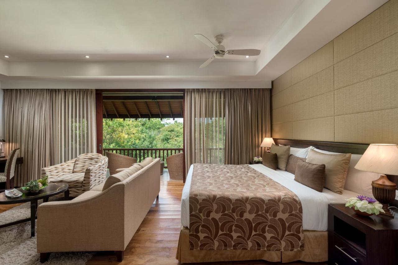 Suite with Early Check-in & Late Check-out (on Availability) & 15% Discount on all Spa Treatments,1025702689:JPEG
