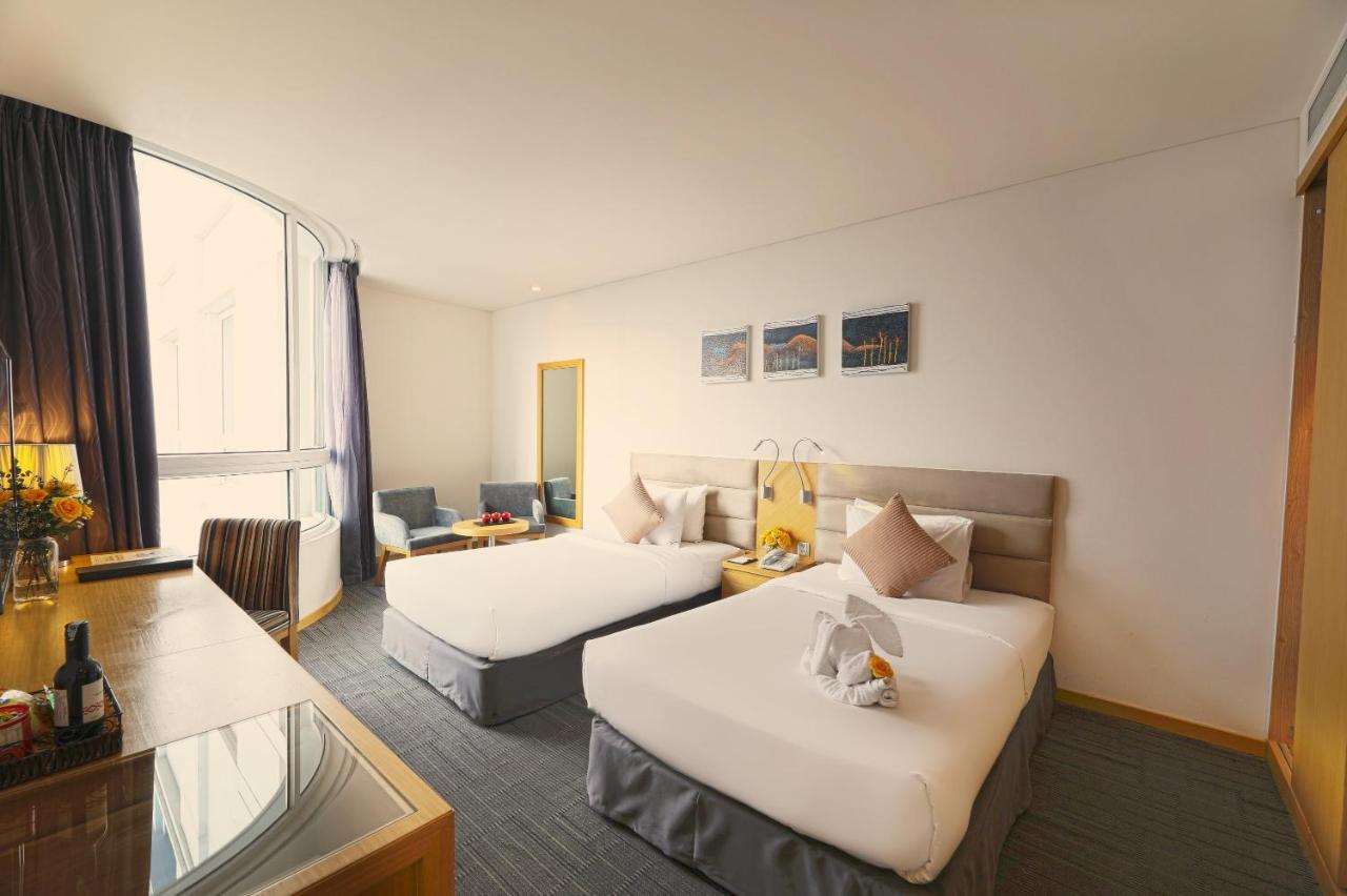 Executive Deluxe Double or Twin Room,1213493284:JPEG