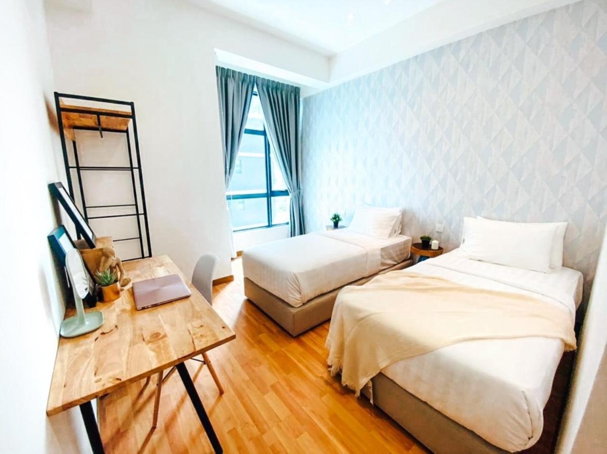 Family Room with Sea View,1063153450:JPEG