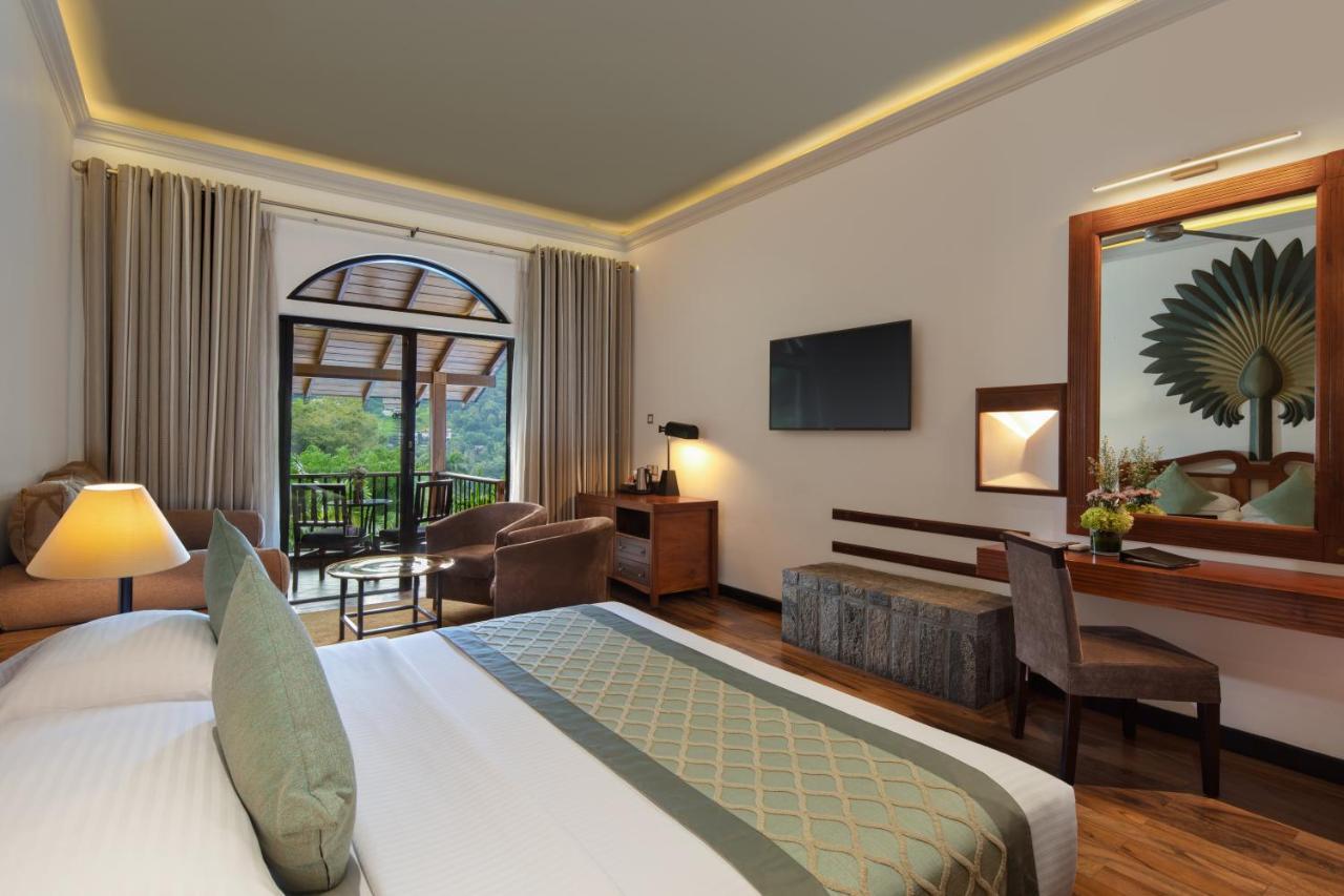 Deluxe Room with 10% off on Excursions, 10% off on Spa, 10% off on Laundry,1083086692:JPEG