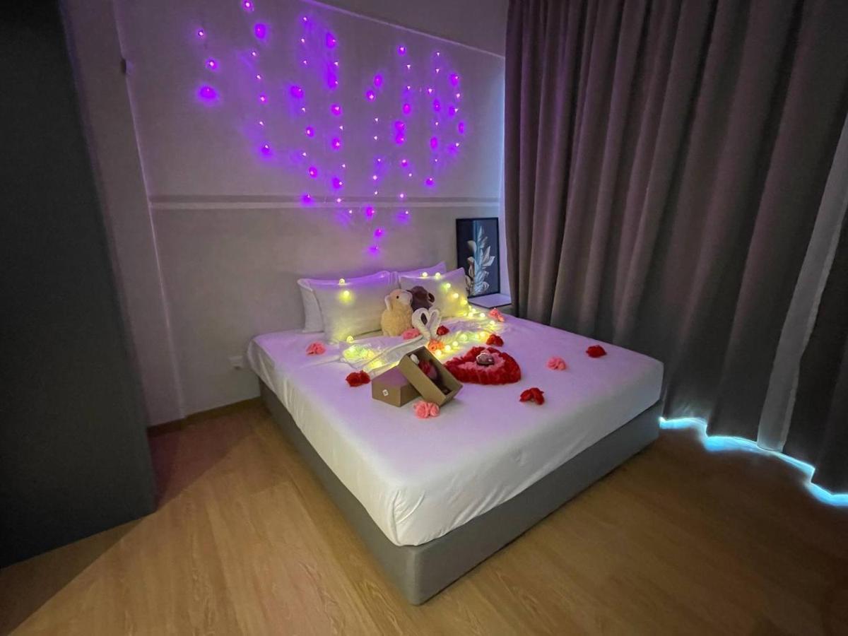 Studio with Balcony,1091413905:JPEG