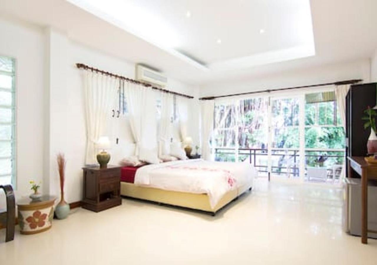 Deluxe Double Room with Balcony,1209141373:JPEG
