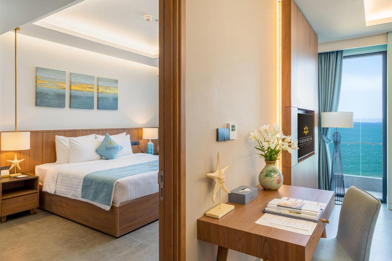 King Suite Ocean View with Balcony,1176475858:JPEG