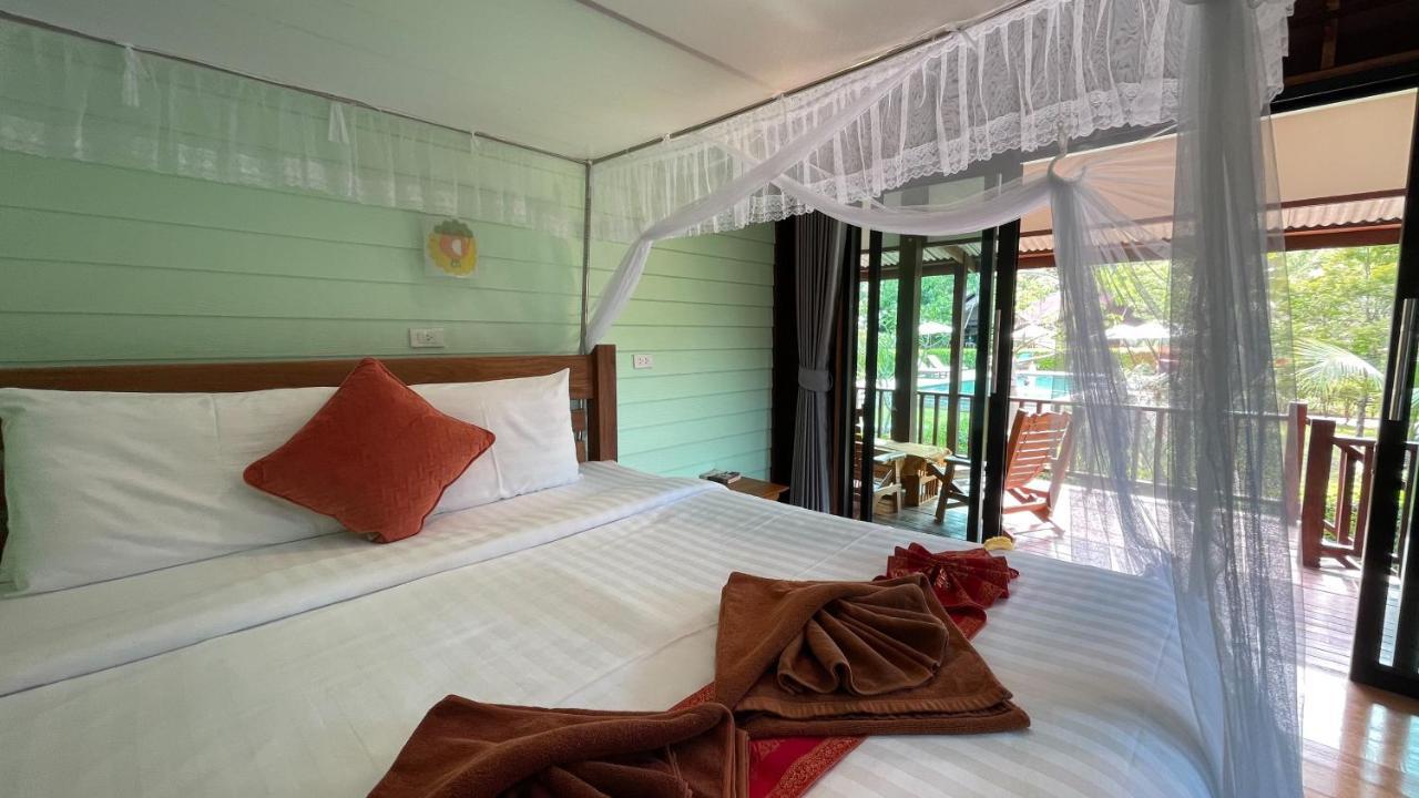 Bungalow 2 Chambres - Vue sur Piscine