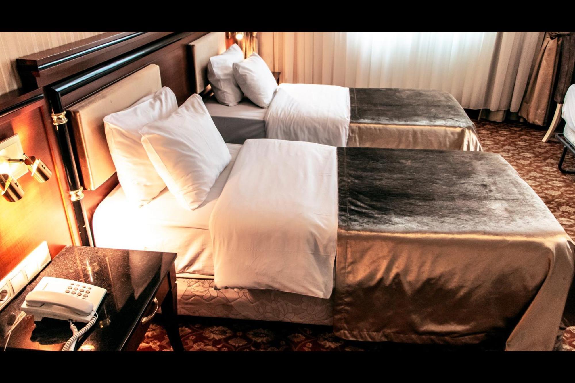 Standard Twin Room,1730042322:JPEG