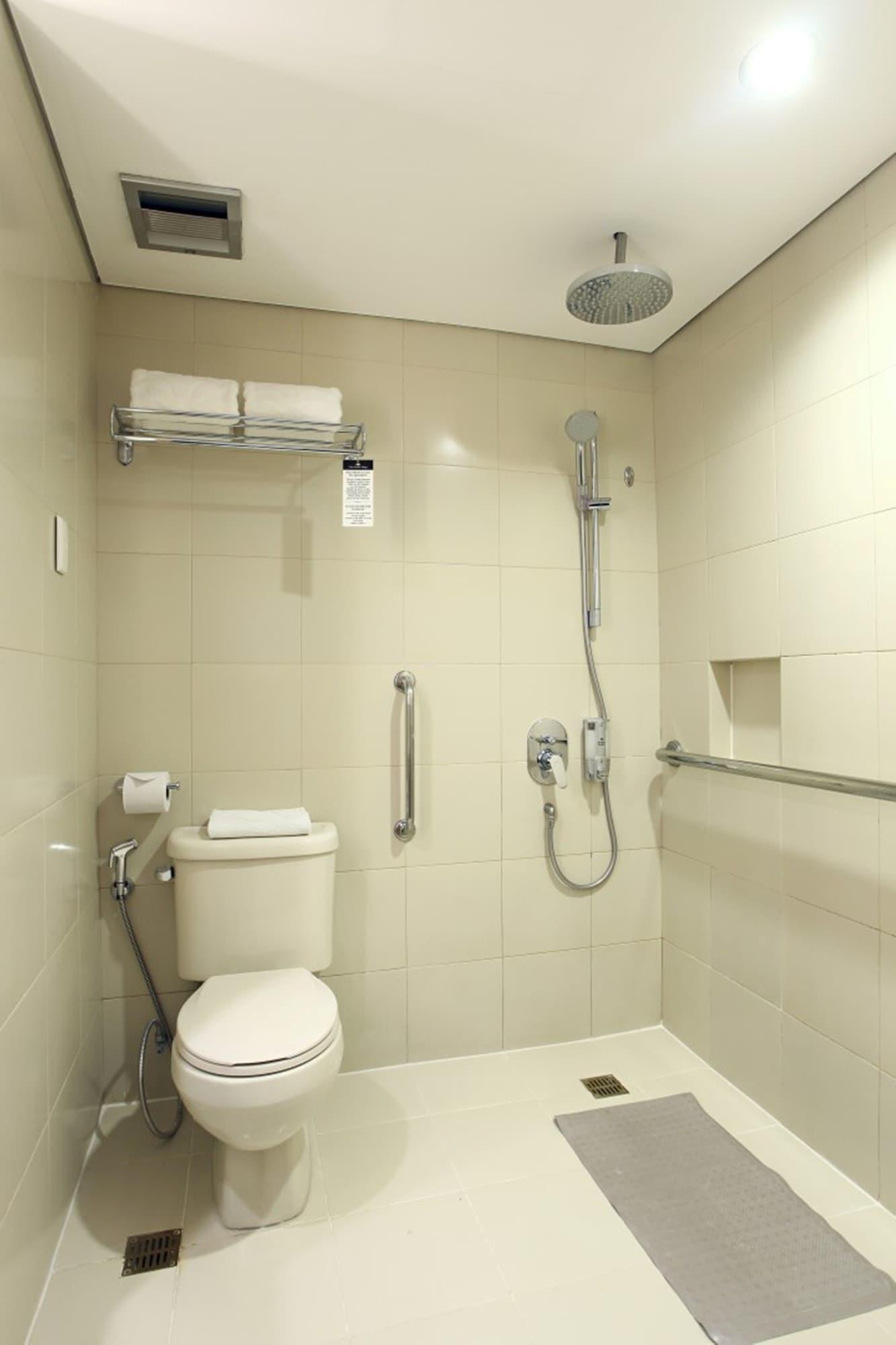 Penthouse Suite Double Balcony,1370391635:JPEG