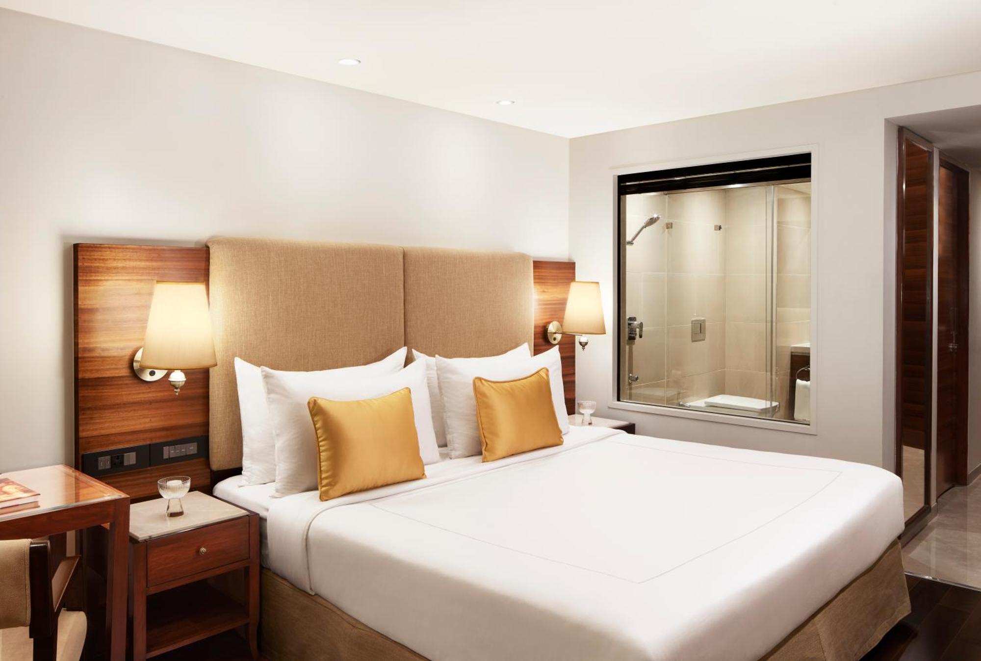 Premium Sea View King Bed