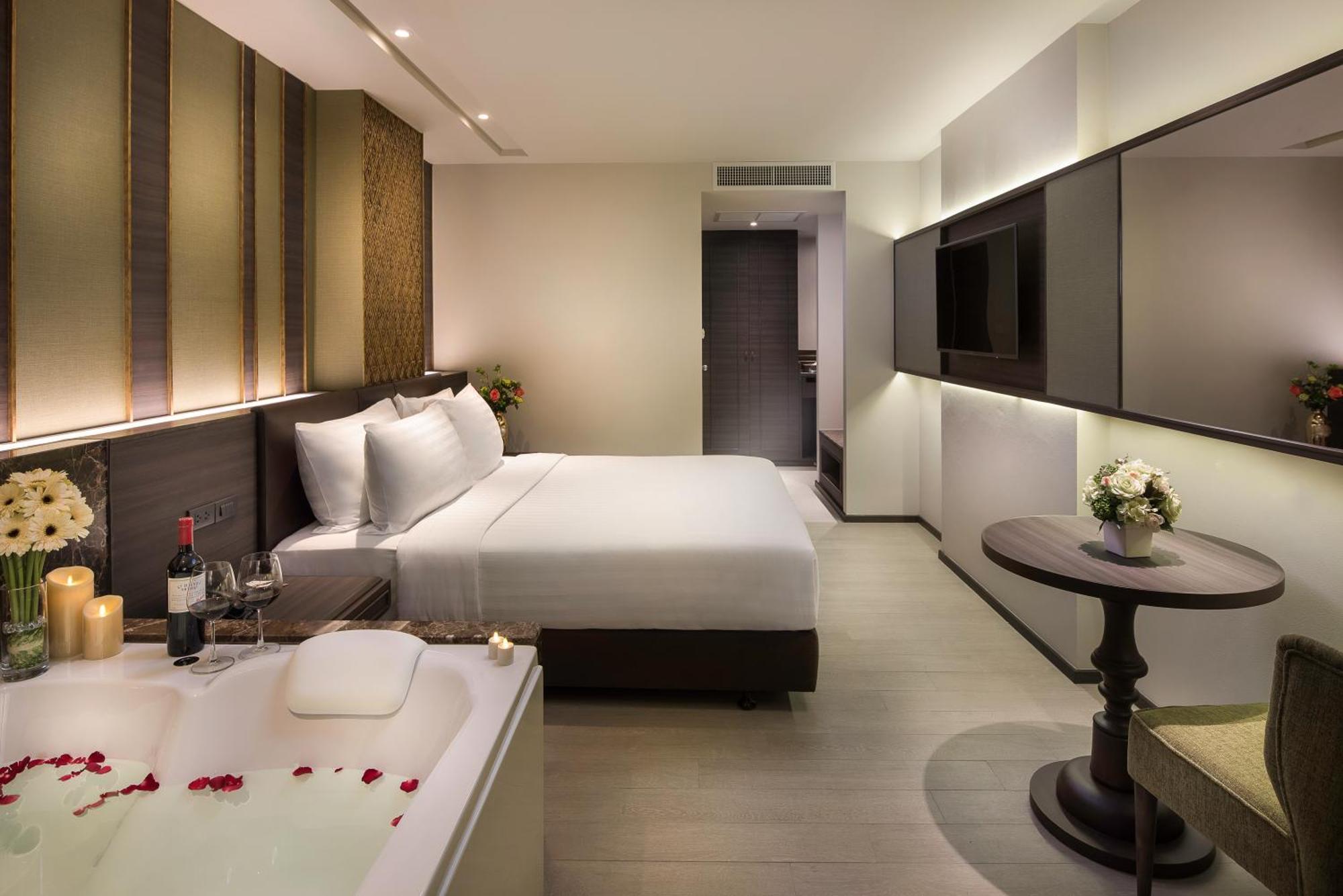 Premier Double Room,1279481725:JPEG