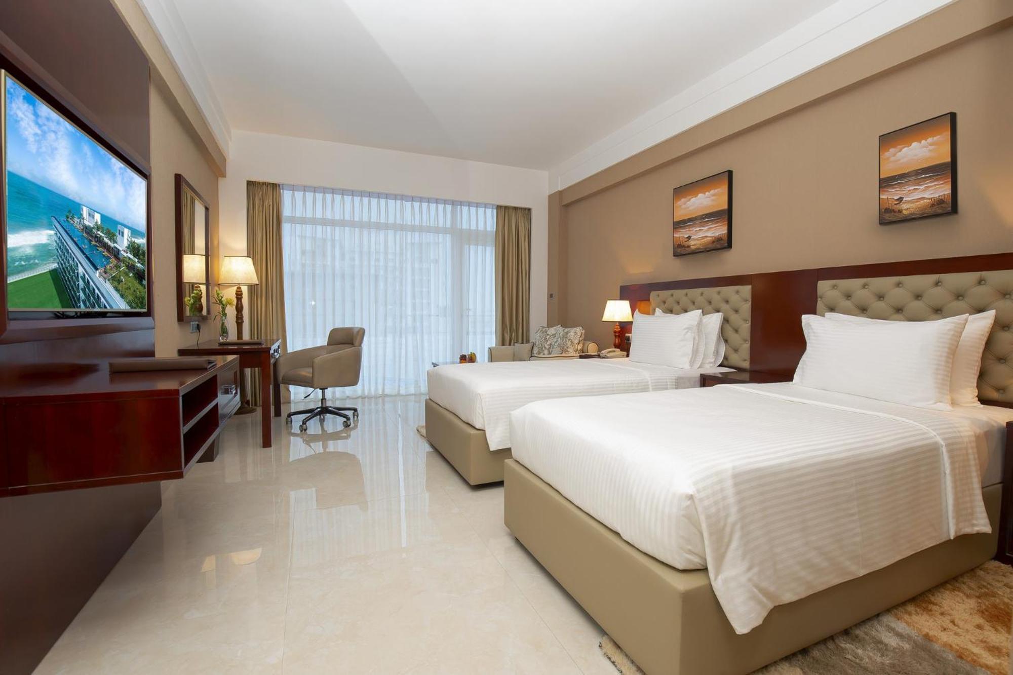 Superior Twin Room with Complimentary City Tour & Access to Beach Lounge,1400670236:JPEG