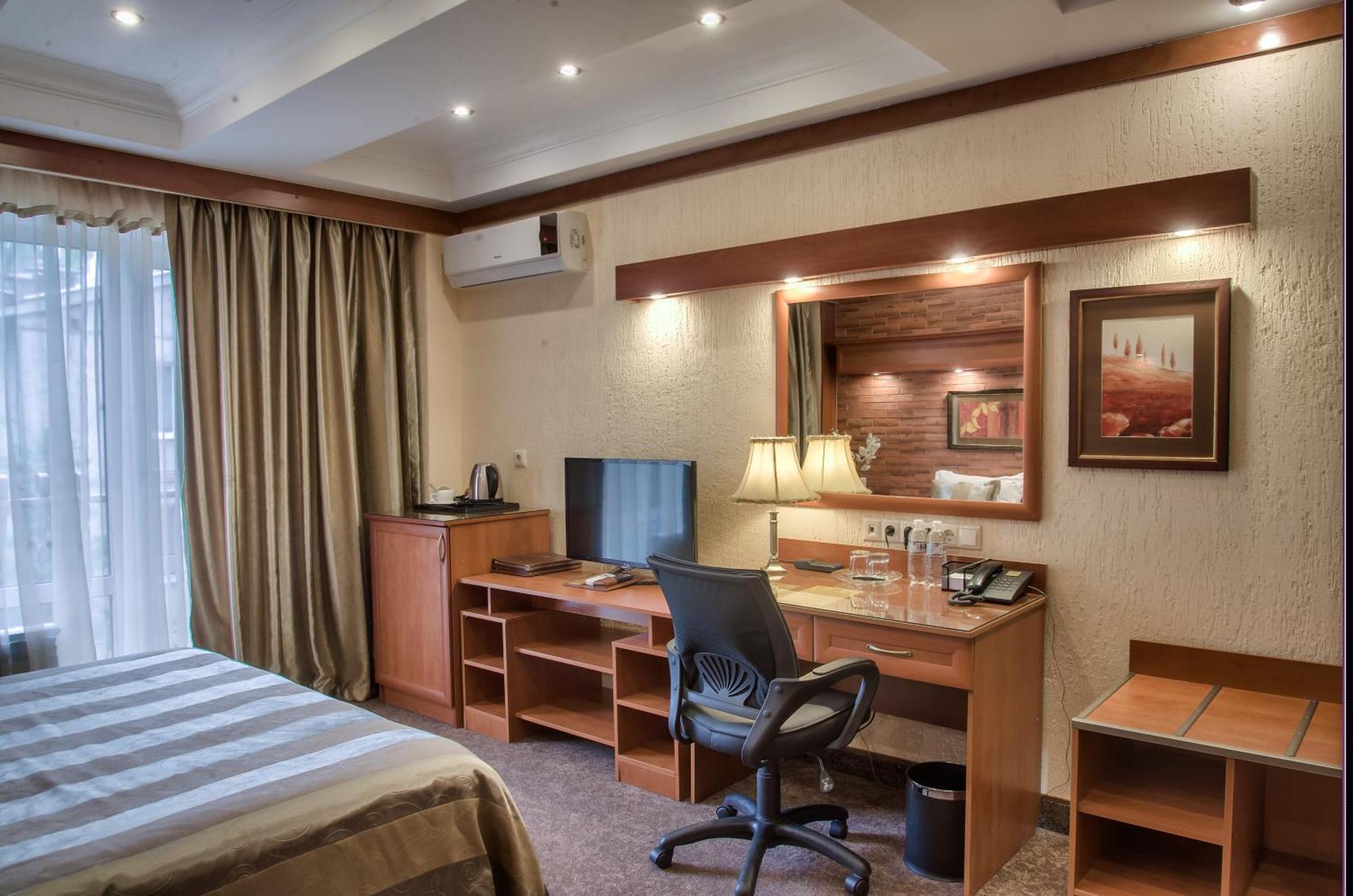 Comfort Double or Twin Room