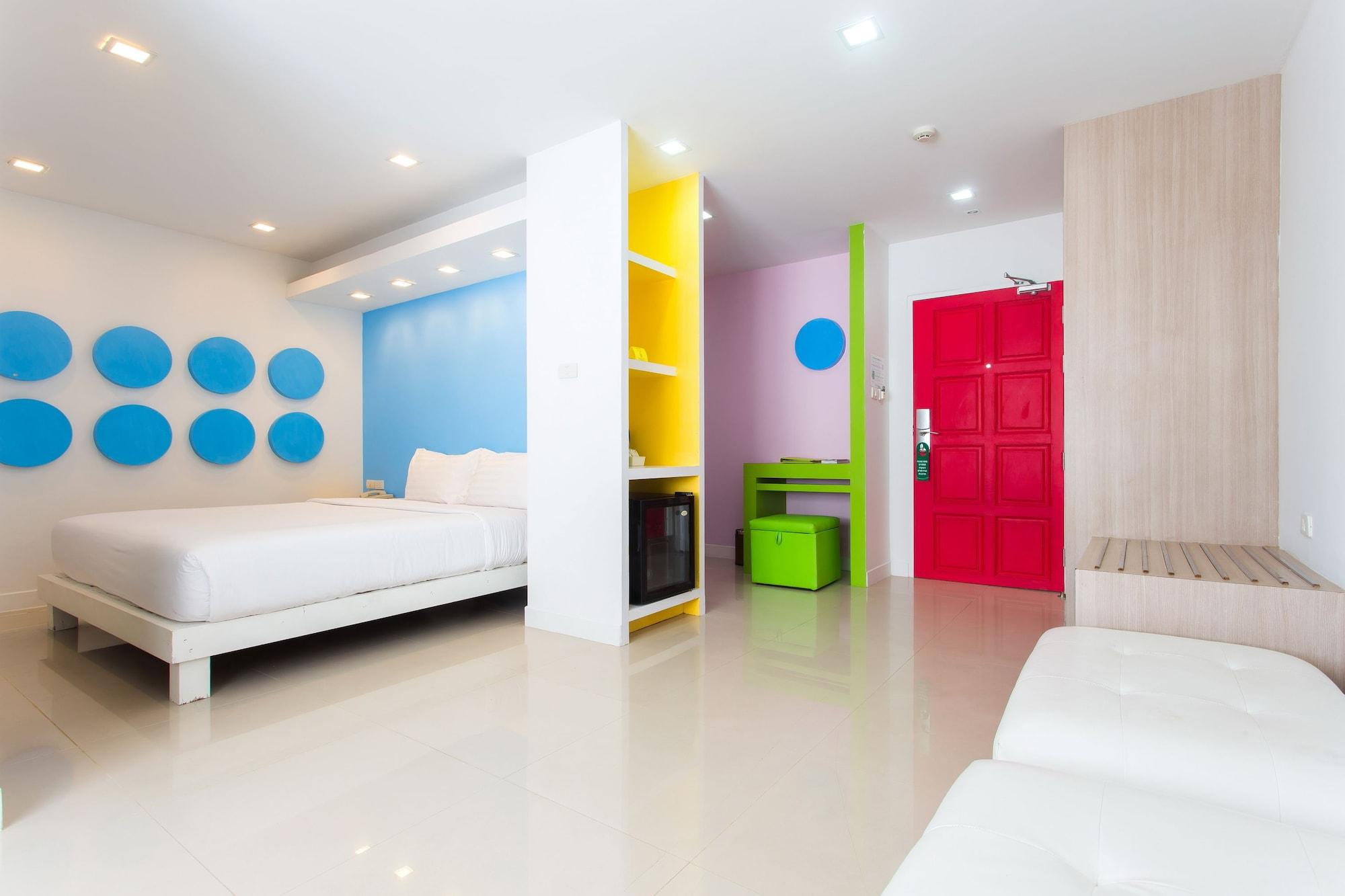 Family Room,1716674795:JPEG