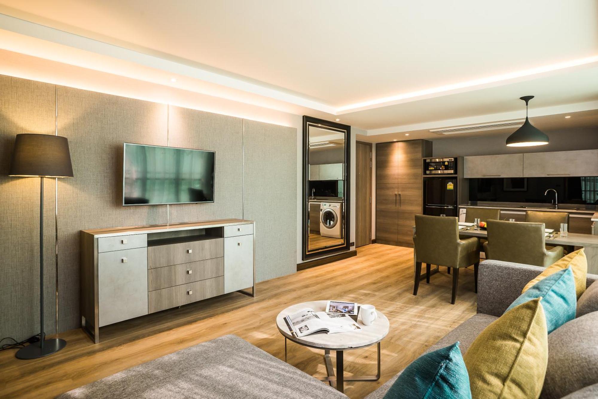 Grand Suite,1227499085:JPEG