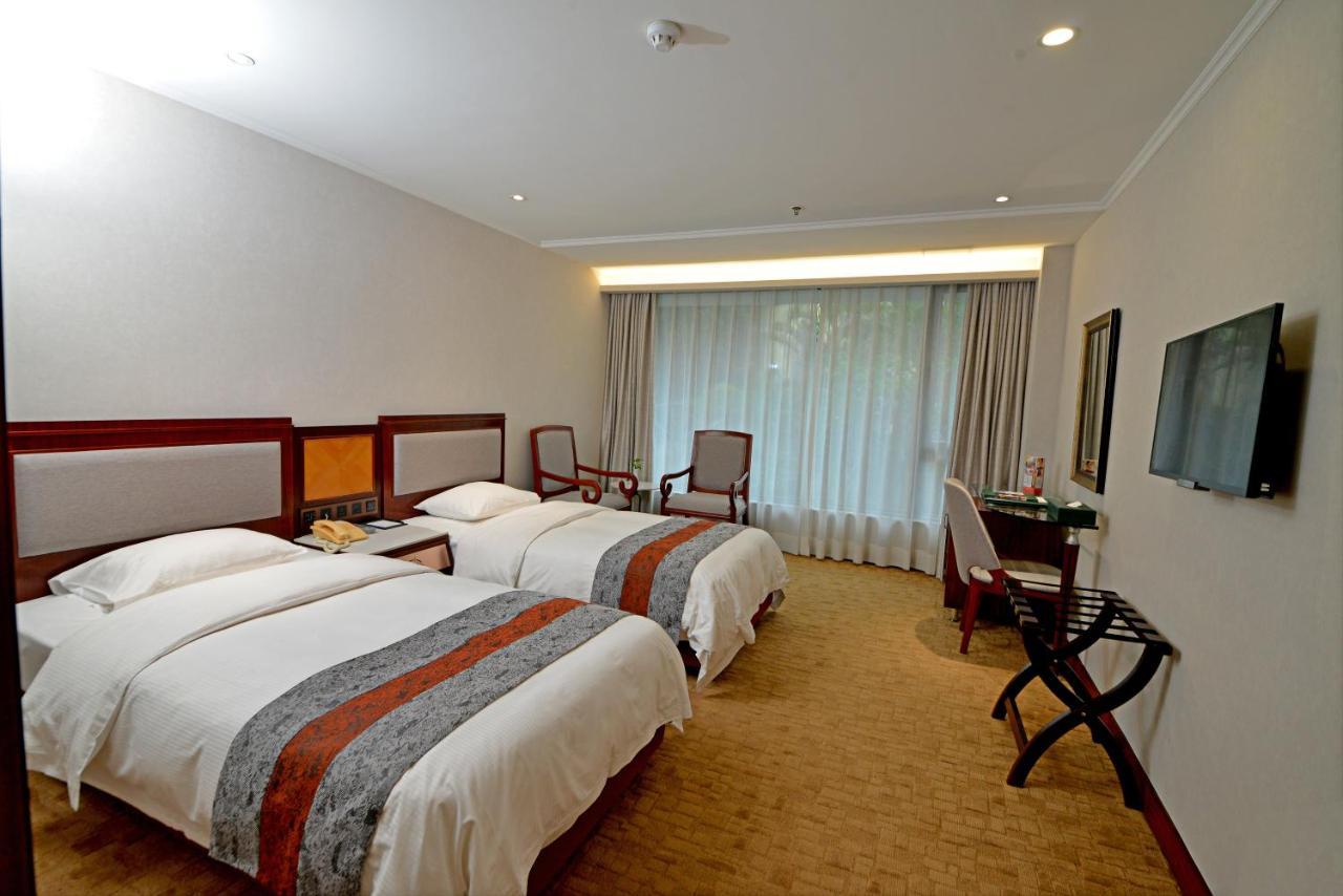Standard Twin Room,1248399709:JPEG