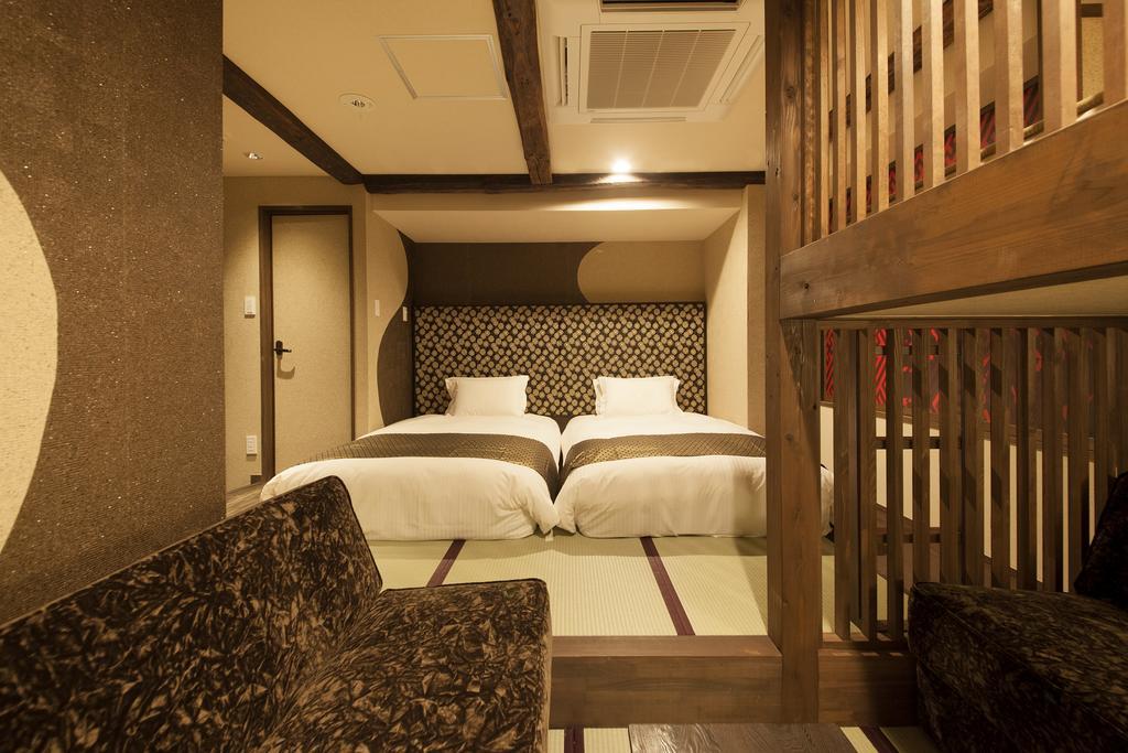 Quarto Família em Estilo Japonês