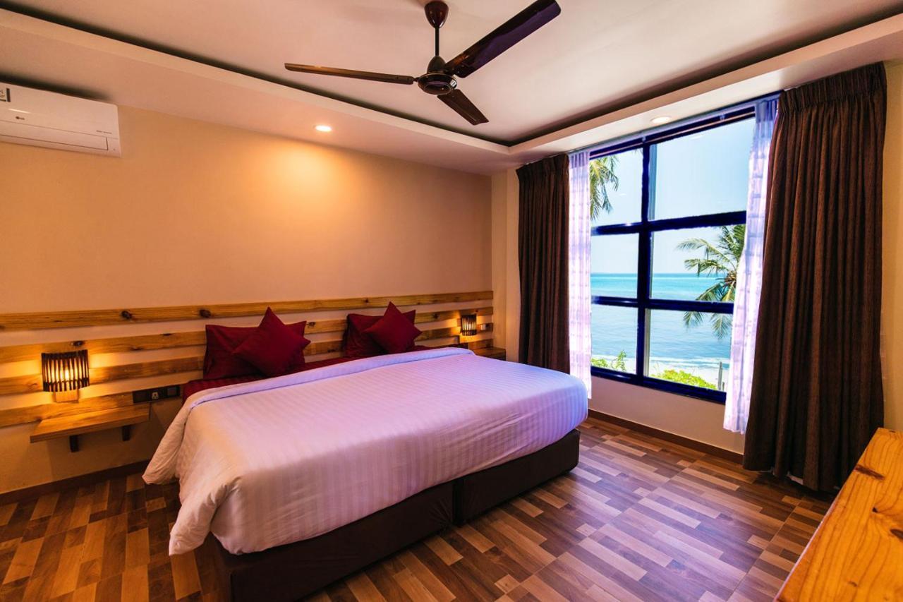 King Room with Sea View,1035843940:JPEG