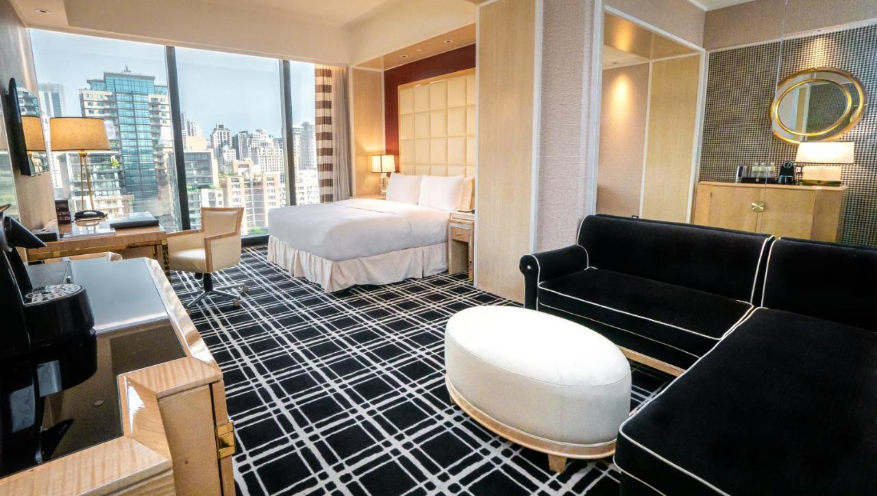 Deluxe Double Room,1672599981:JPEG