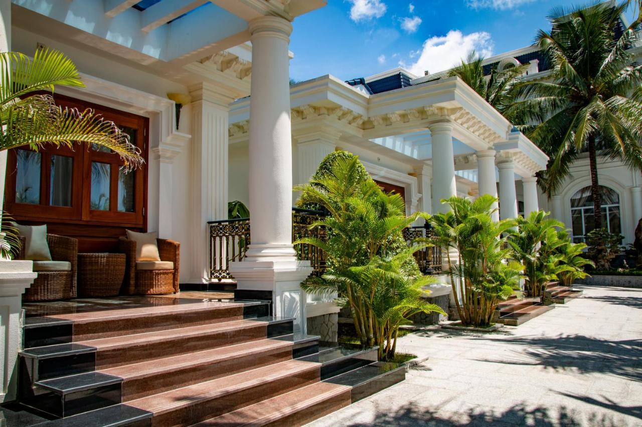 Luxury Bungalow,1318946689:JPEG