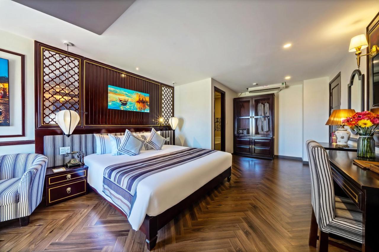Deluxe Double or Twin Room with Balcony,1271829490:JPEG