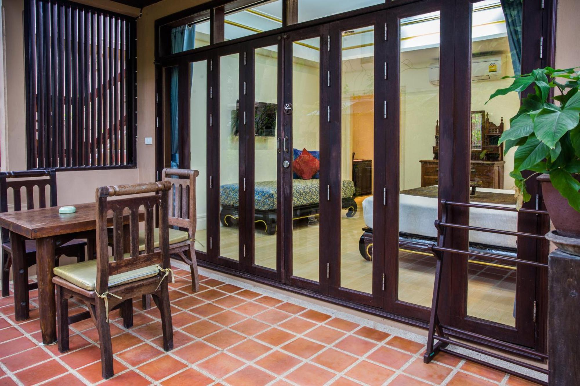 Gold Antique Room Forest View Ground Floor only,1397026559:JPEG