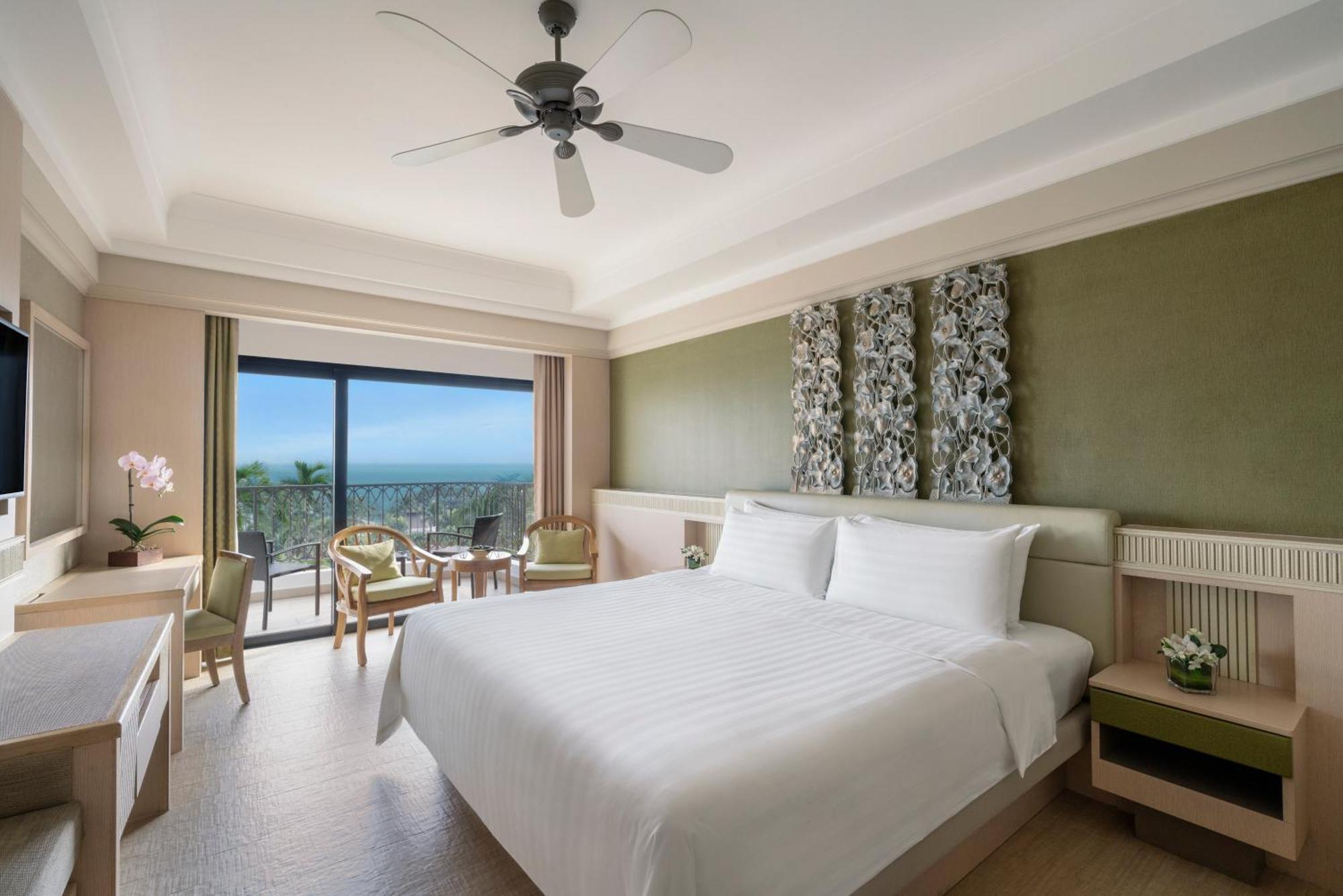 Deluxe King Room with Sea View,1618820859:JPEG
