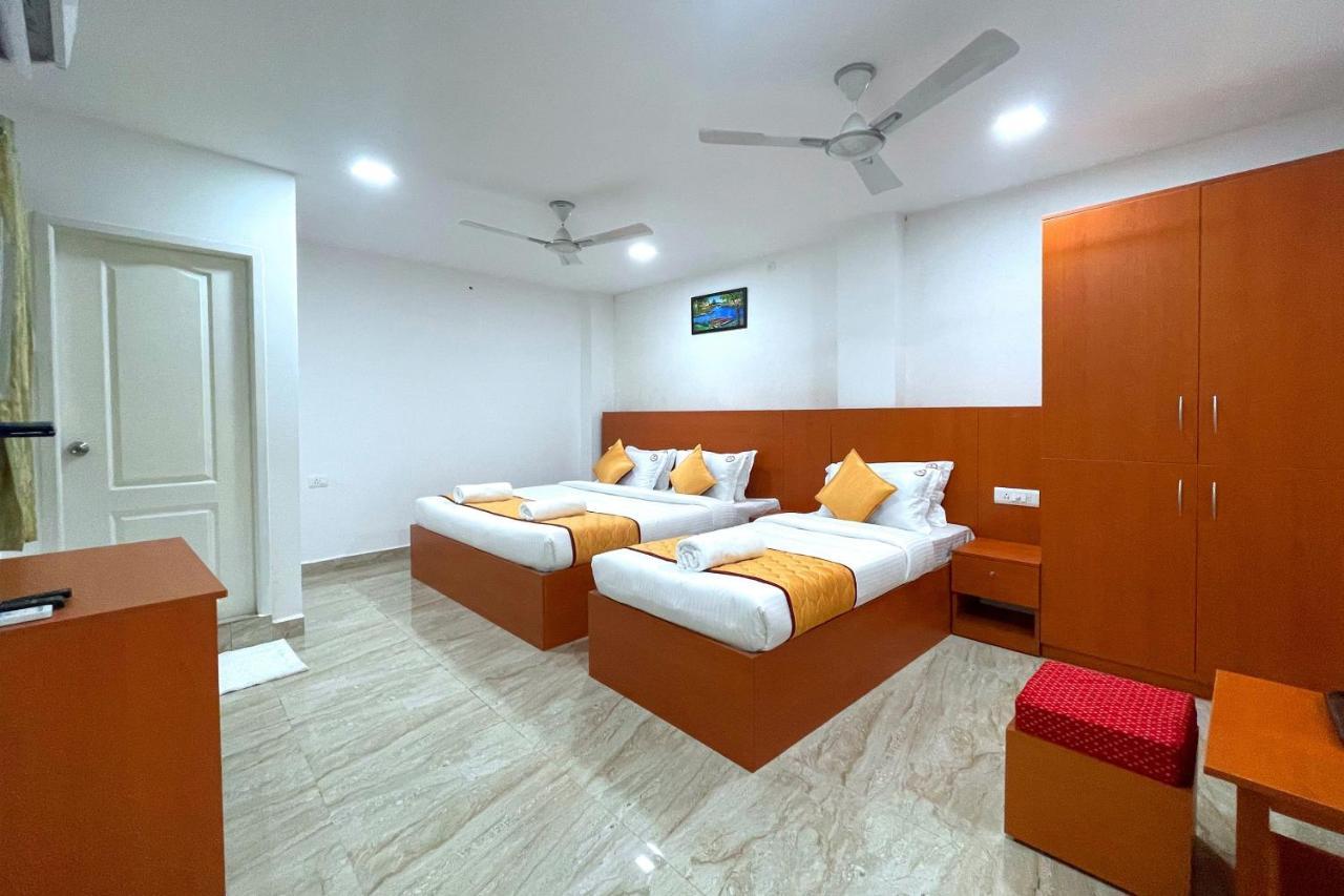 Quadruple Room,1296842425:JPEG