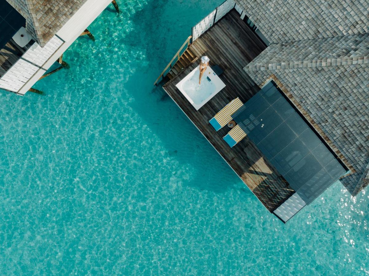 Wasser-Villa mit Whirlpool