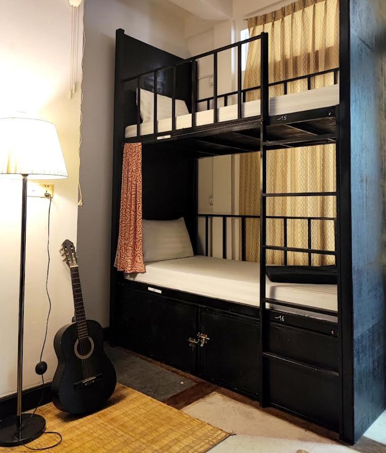 Bunk Bed Mixed Dormitory Room
