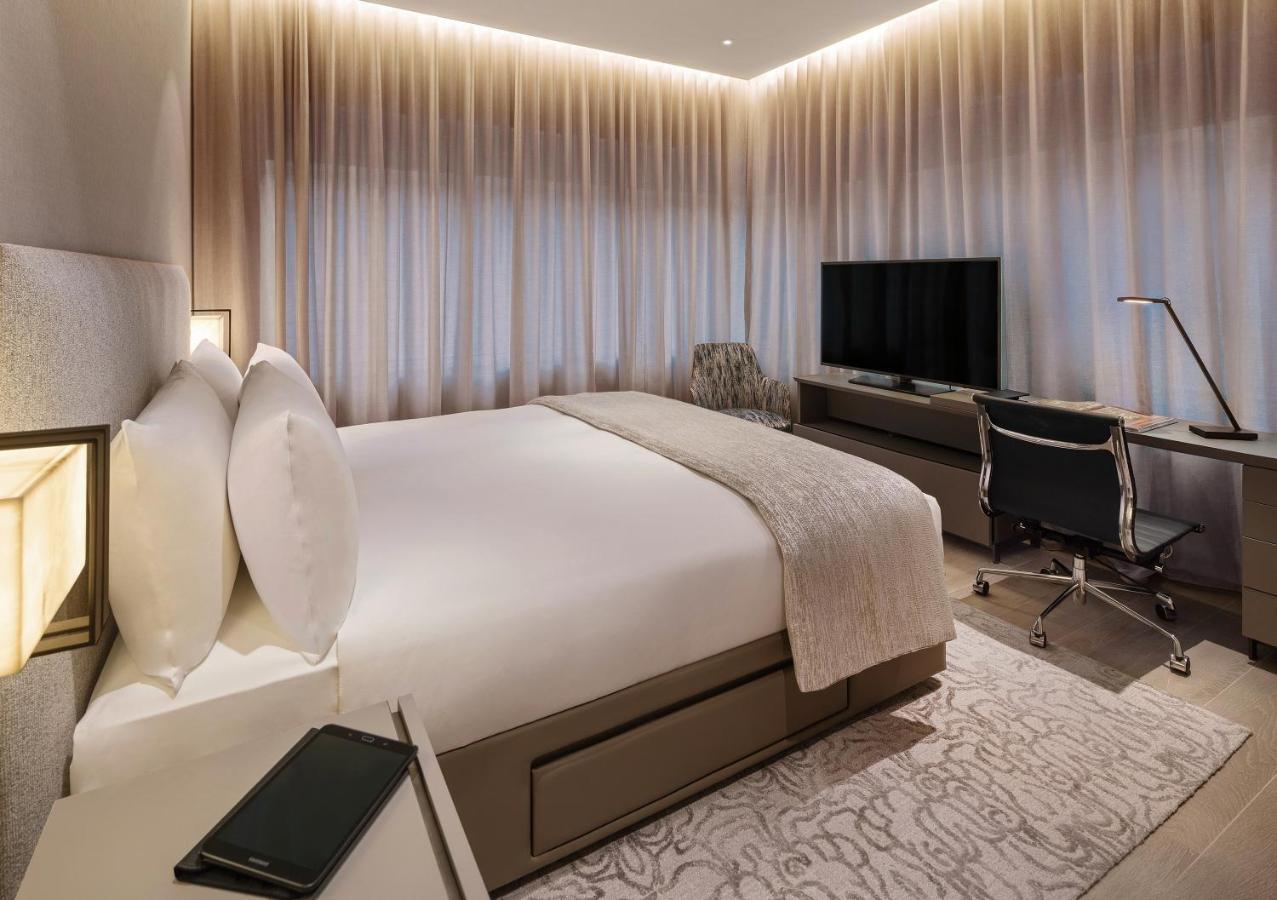 One-Bedroom Executive,1454209693:JPEG