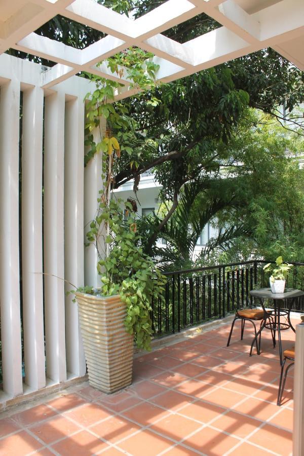 Family Room Terrace