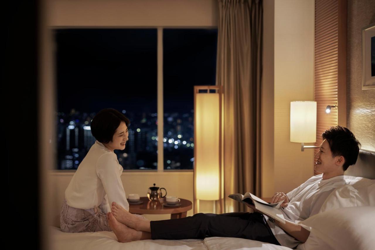 Deluxe King Room 1 KING City View