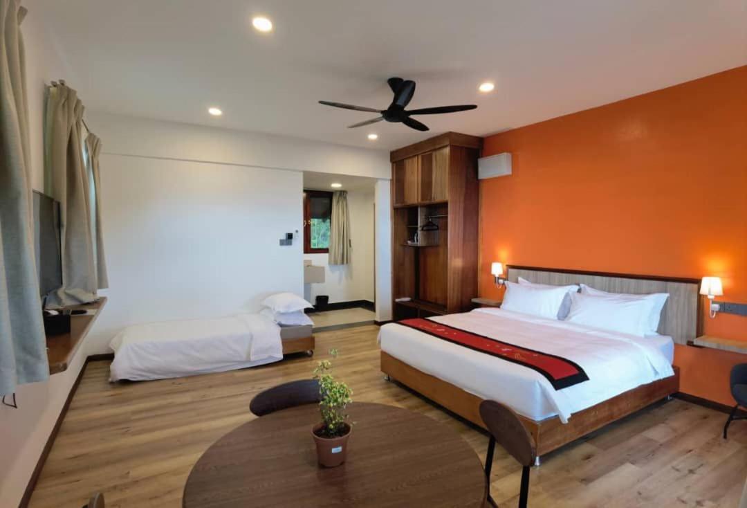 Triple Room with Balcony
