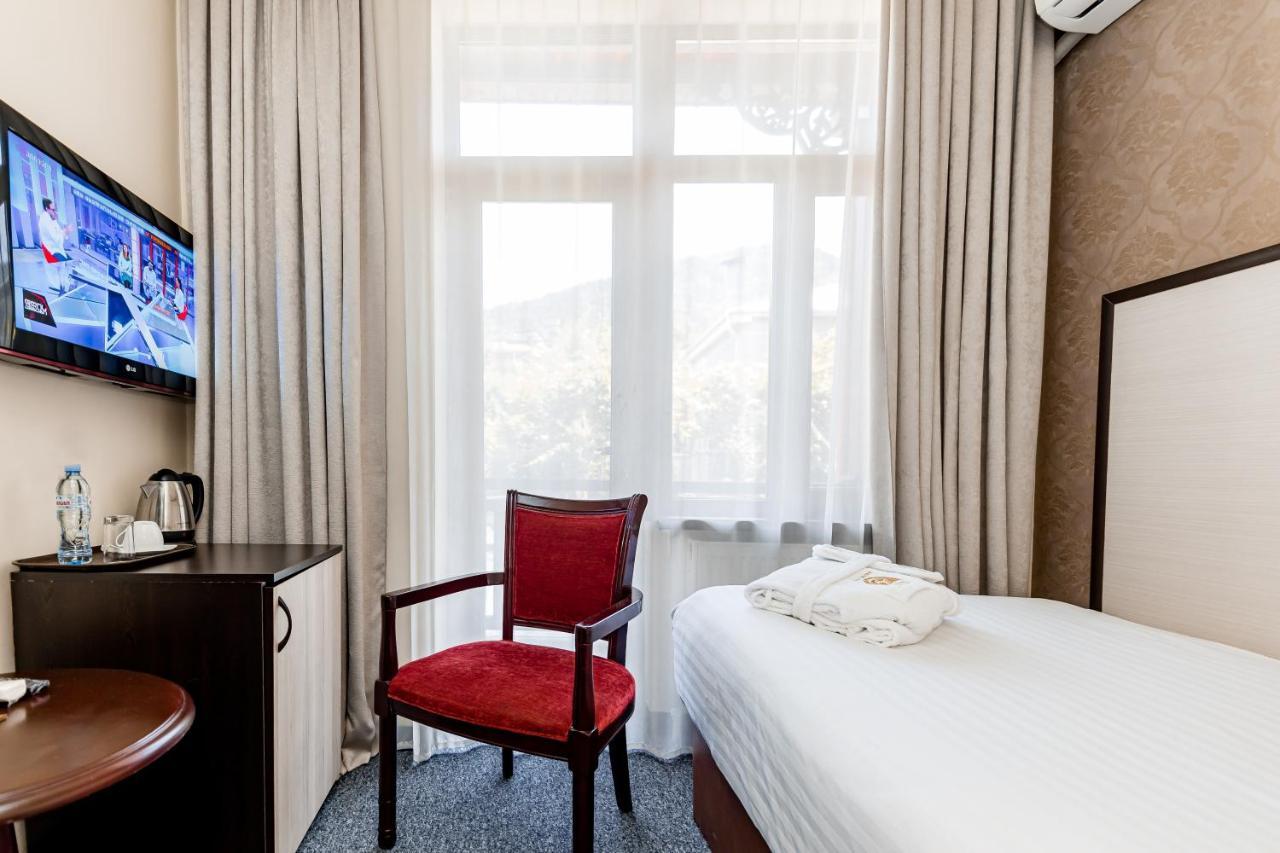 Standard Single Room,1368233396:JPEG
