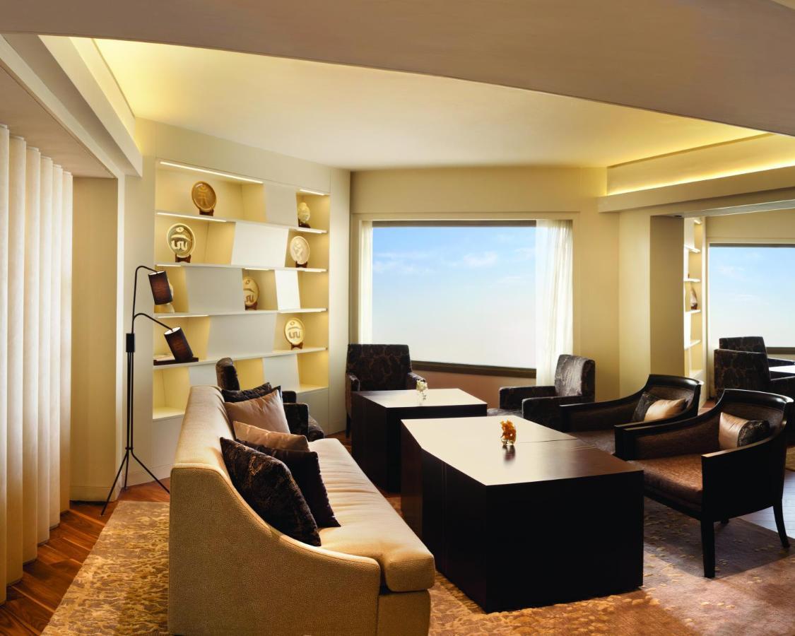 King Room - Club Access,1344678773:JPEG
