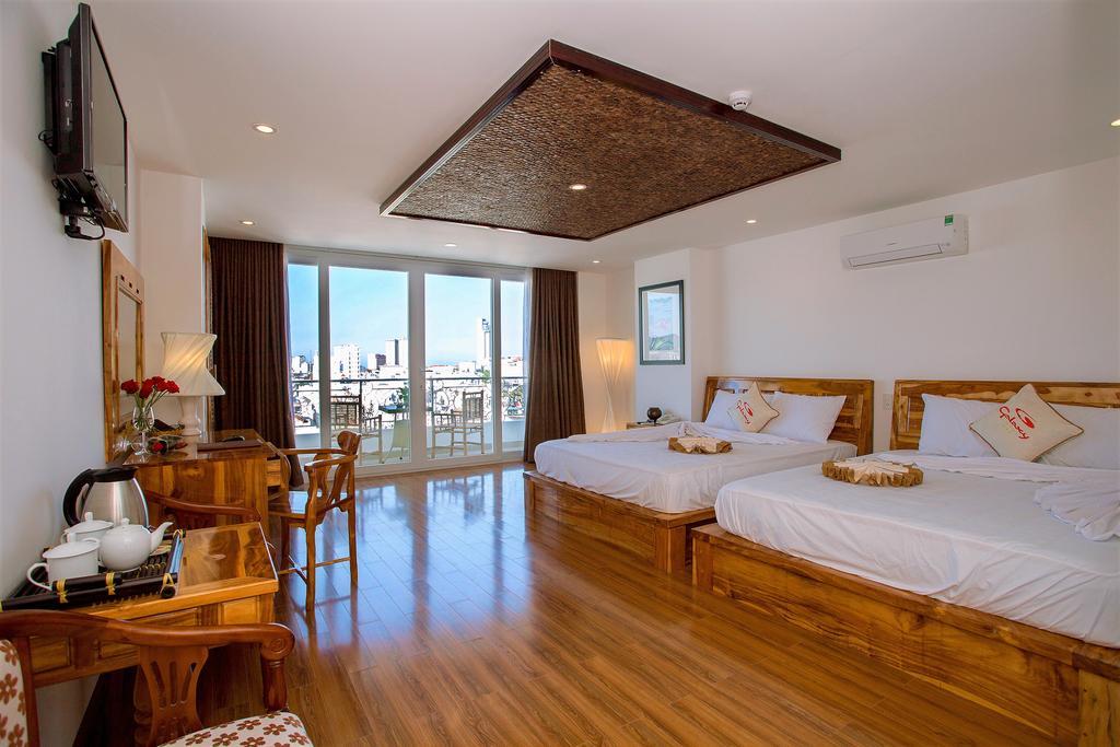 Senior Deluxe Familienzimmer mit Balkon