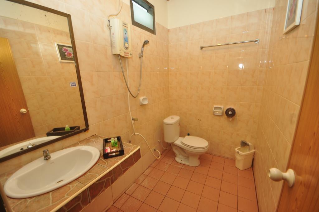Standard Double Room,293599264:JPEG
