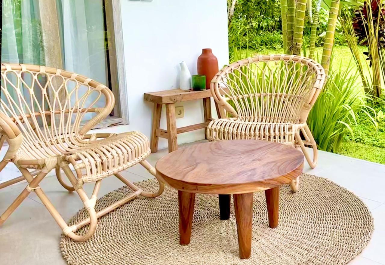 One-Bedroom House,1402431845:JPEG