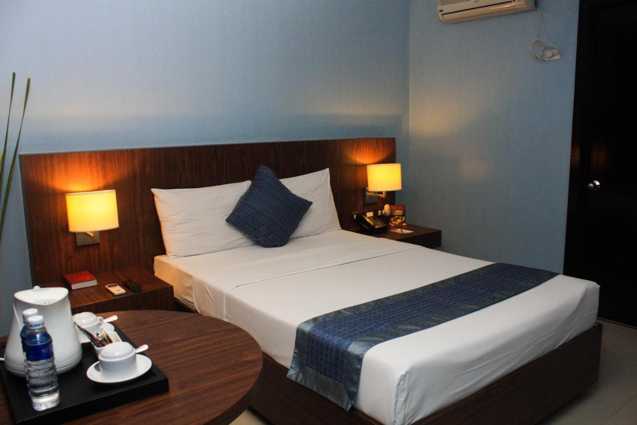 Premier Standard Room,1457382319:JPEG