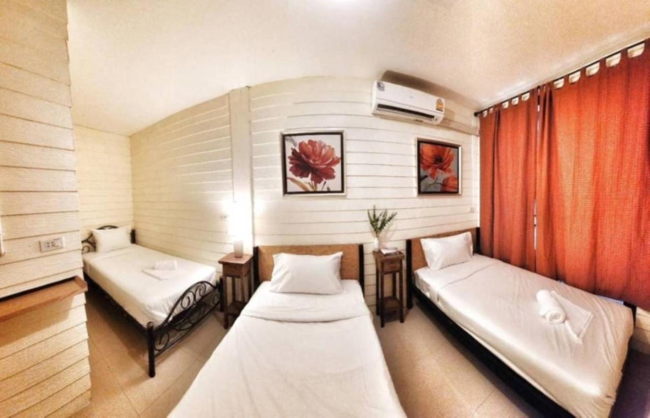 Triple Room with Private Bathroom,1498967761:JPEG