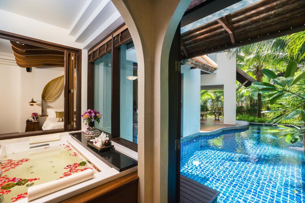 Pool Suite with Garden View,142545117:JPEG