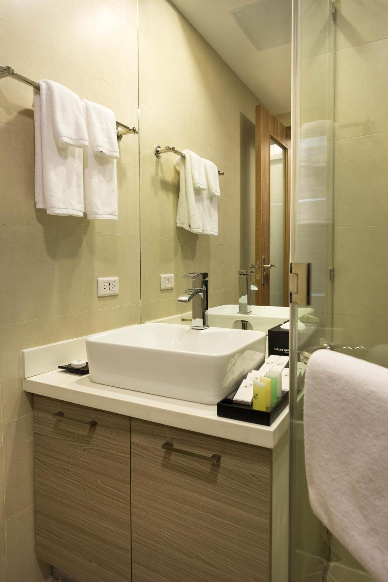 One-Bedroom Suite,1456932232:JPEG