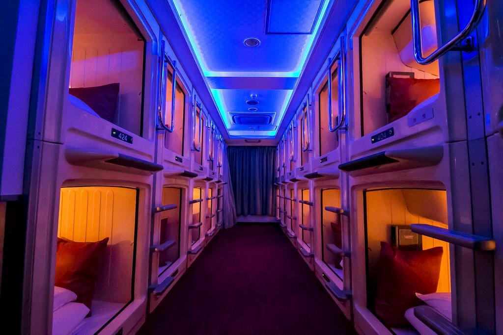 Quarto Cápsula Econômico Masculino