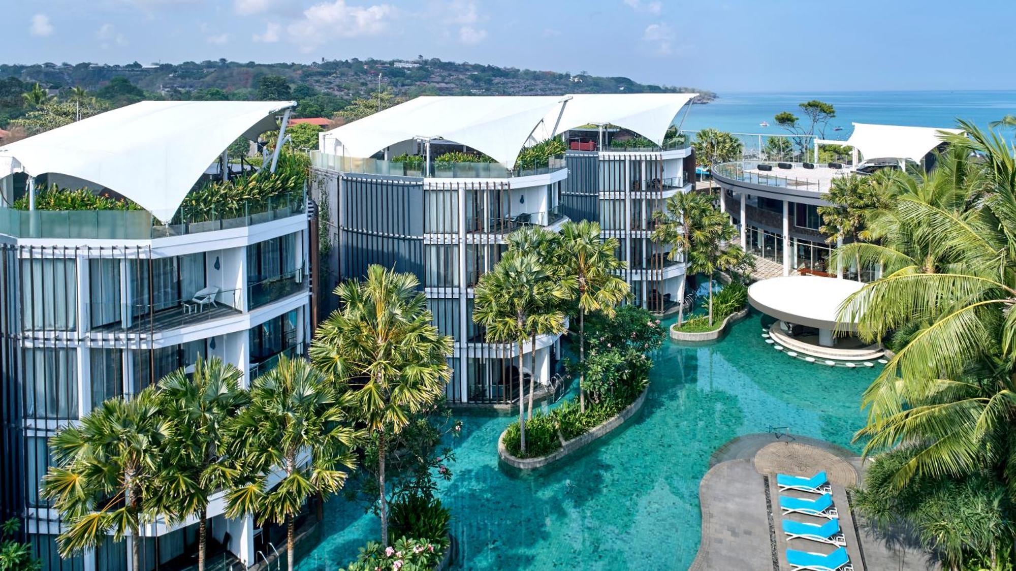 Classic Room Twin Bed Resort Activities Kids Club Access & 2 Minutes Walk To Jimbaran Beach