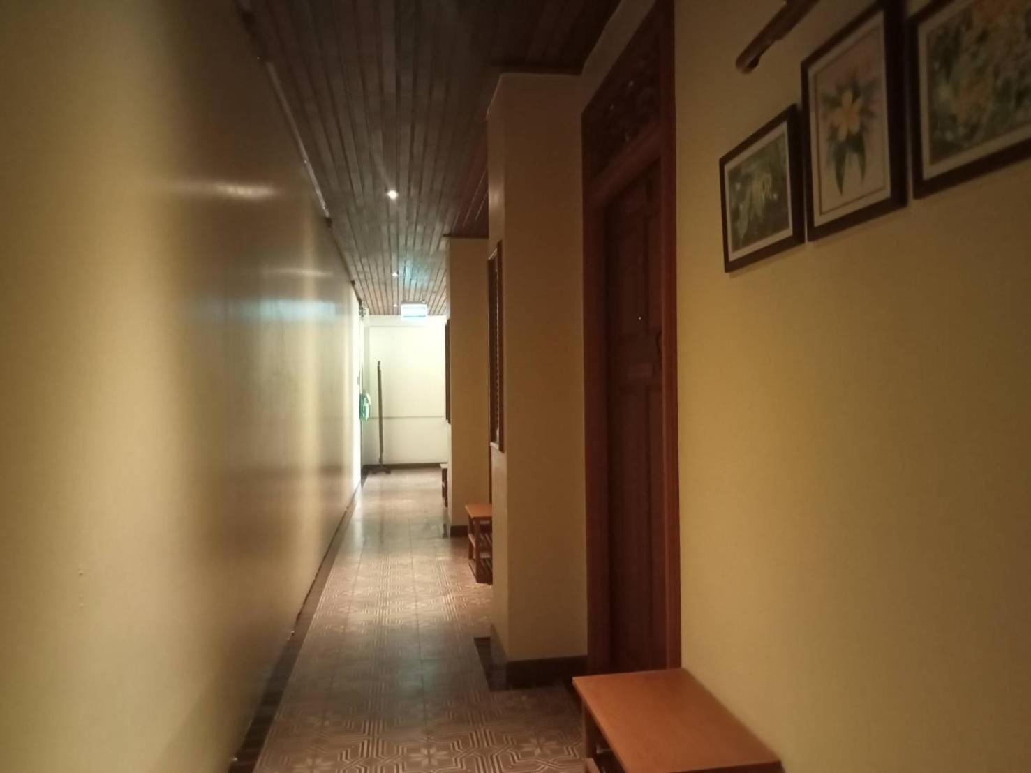 Deluxe Double Room with Balcony,1629400201:JPEG