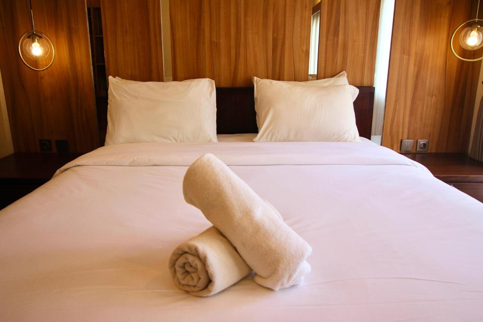 Premier Double Room,1528871365:JPEG