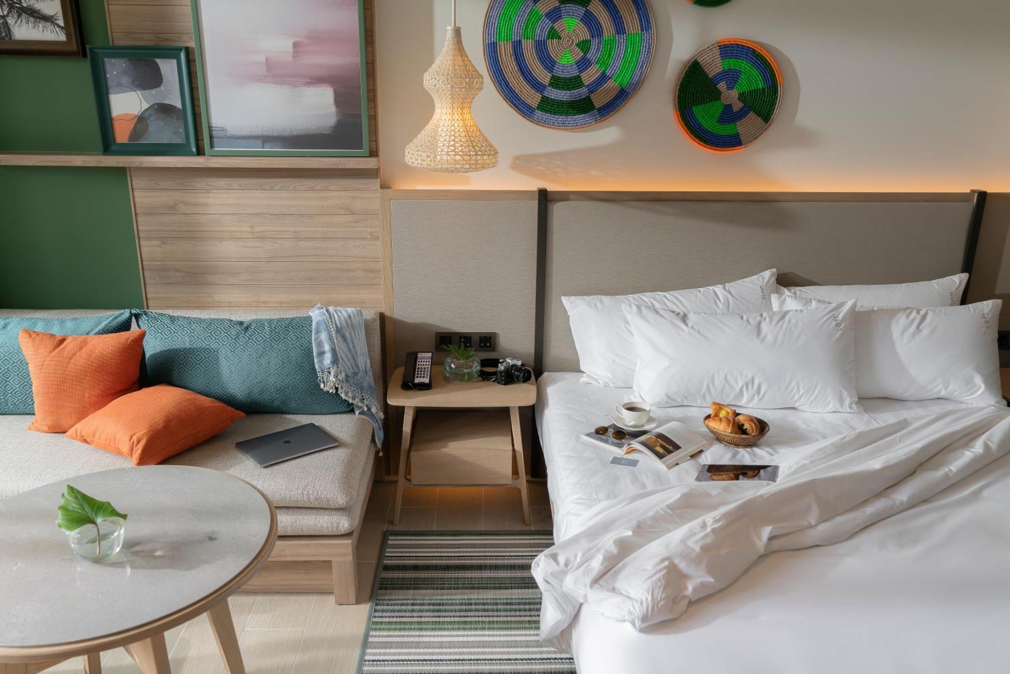 Standaard Kamer met Kingsize Bed en Toegang tot het Zwembad