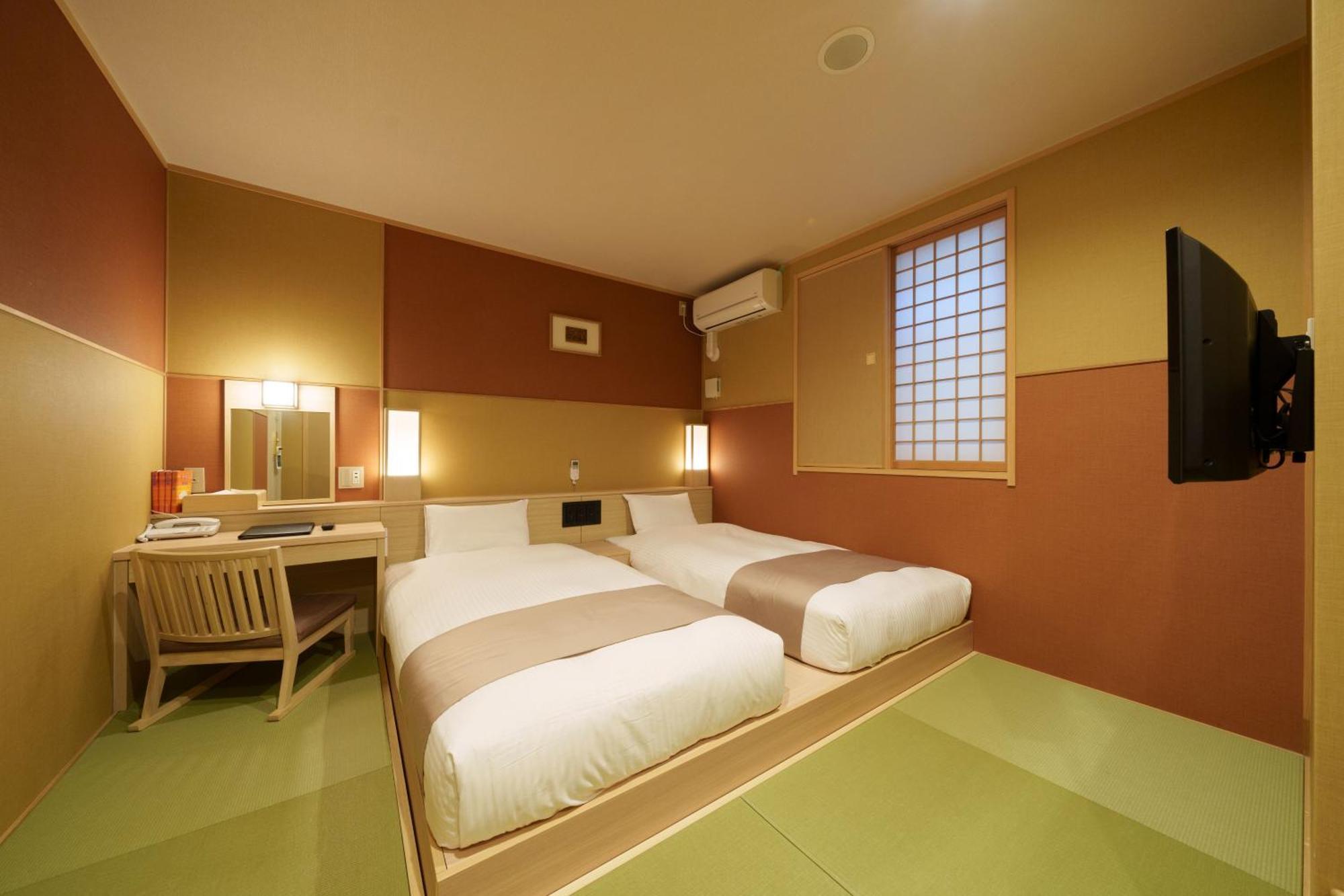 Superior Twin Room,1535759545:JPEG