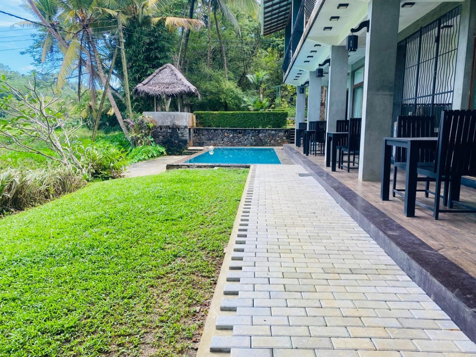 Superior Family Rooms with Rice Field View & Pool,762636385:JPEG